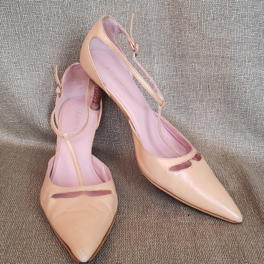 Anne Klein Light Tan T-Strap Pumps kitten heel